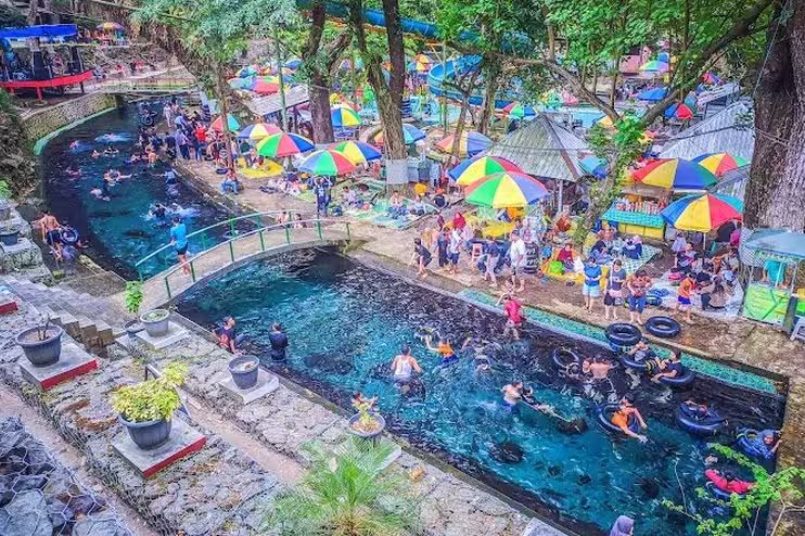 Umbul Cokro Klaten